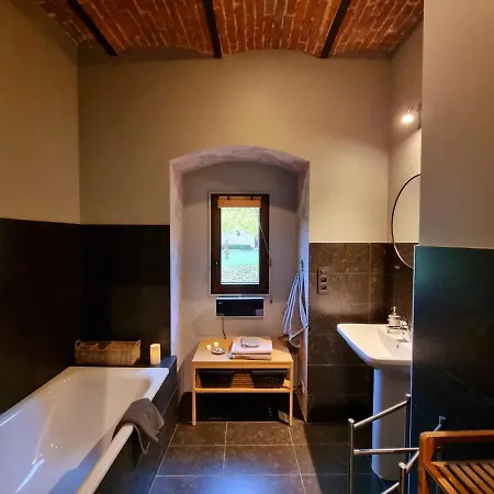 De La Ferme De Seron - De Charme A La Campagne Avec Sauna