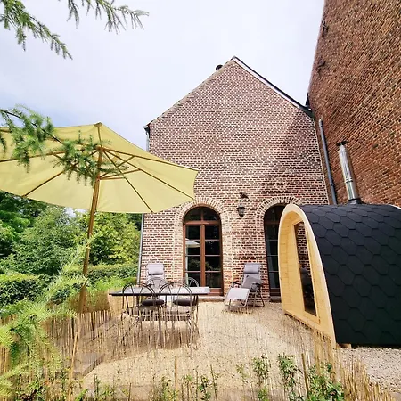 Holiday home De La Ferme De Seron - De Charme A La Campagne Avec Sauna