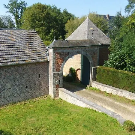 Holiday home De La Ferme De Seron - De Charme A La Campagne Avec Sauna *