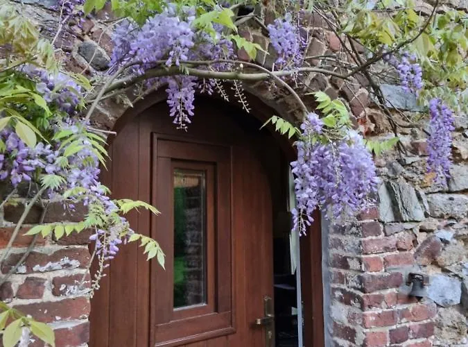 De La Ferme De Seron - De Charme A La Campagne Avec Sauna * Fernelmont