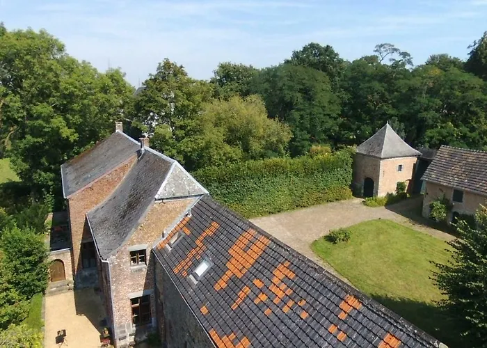 De La Ferme De Seron - De Charme à La Campagne Avec Sauna Fernelmont
